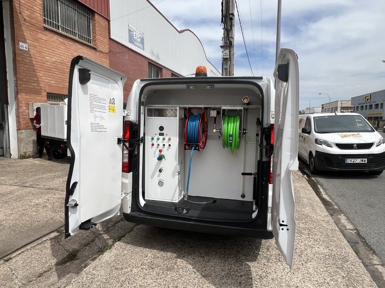 Seyma Equipos y flotas de limpieza Medioambiente 